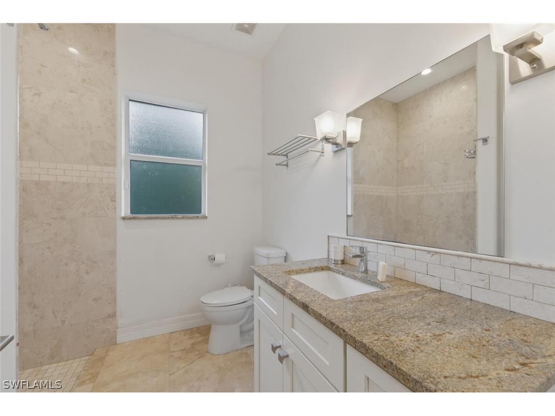 181 35th Avenue NE Naples FL 34120 226010802 image22