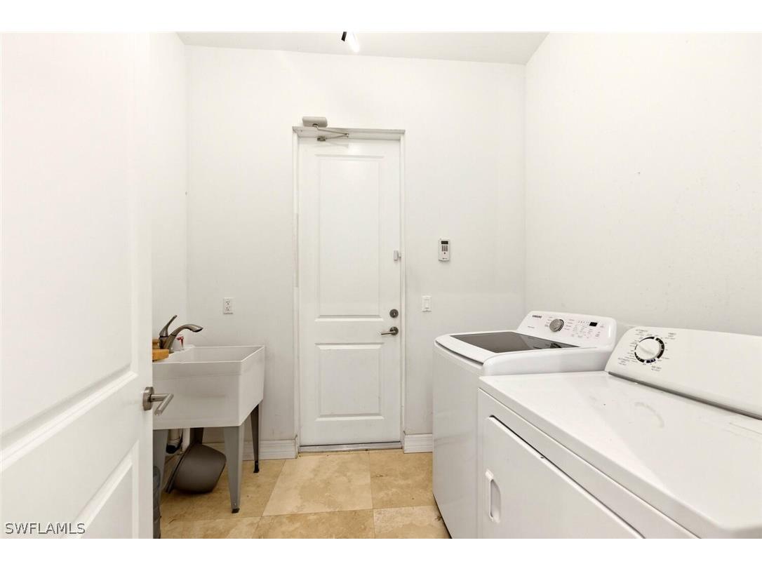 181 35th Avenue NE Naples FL 34120 226010802 image25