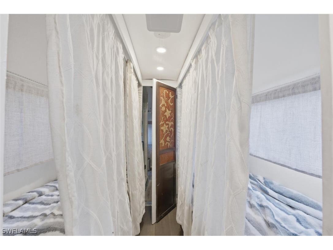 181 35th Avenue NE Naples FL 34120 226010802 image43