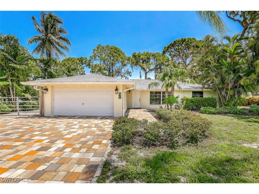 181 7th Street Bonita Springs FL 34134 224031617 image1