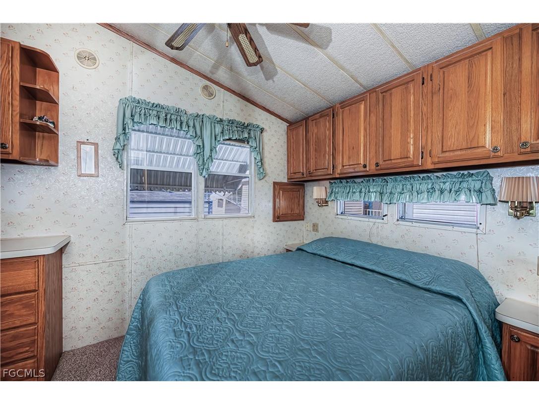 181 Caravan Circle North Fort Myers FL 33903 2026007298 image10