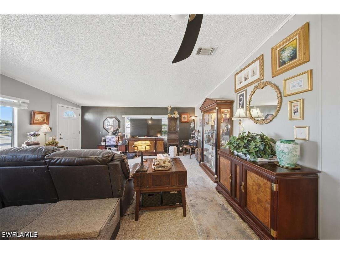 181 Chisholm Trail North Fort Myers FL 33917 226017412 image7