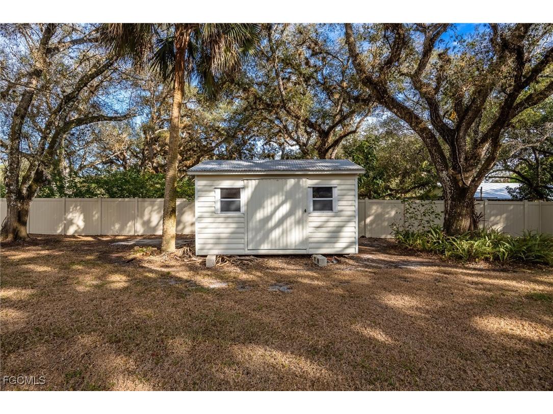 181 Hardee Street Labelle FL 33935 2025022885 image32