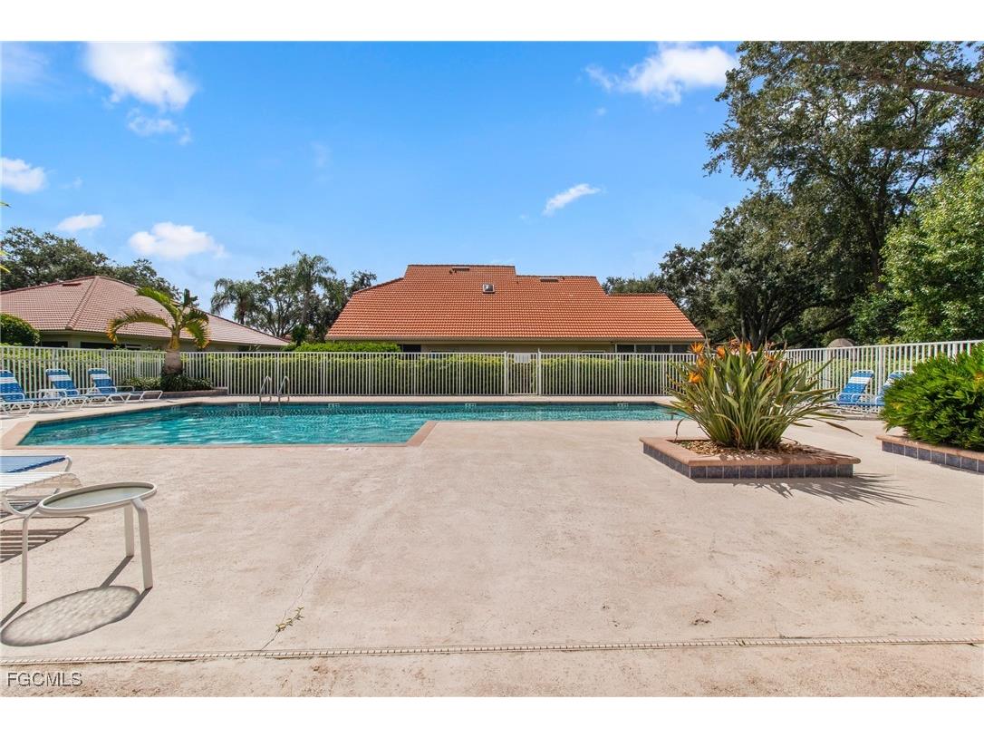 181 Napa Ridge Road E #35 Naples FL 34119 2025006008 image40