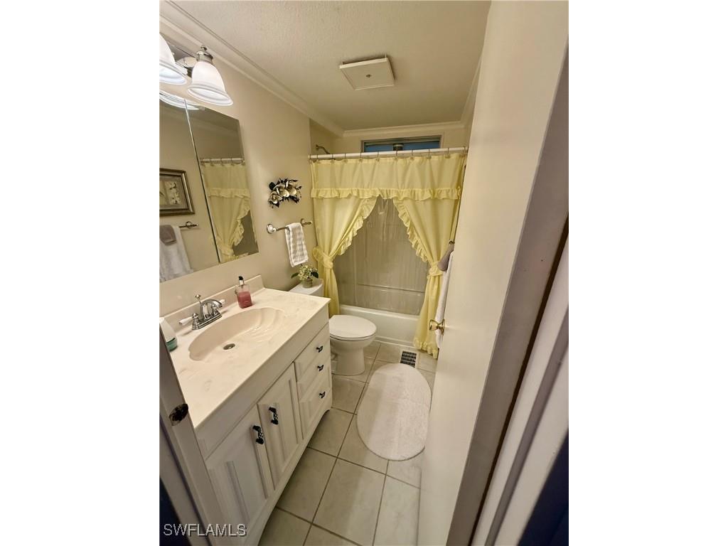 181 Sand Drive #181 Naples FL 34104 225077546 image12