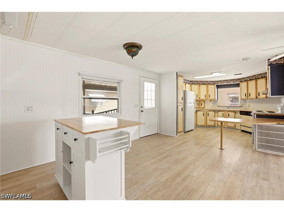 181 W Manatee Loop Punta Gorda FL 33950 226013787 image19