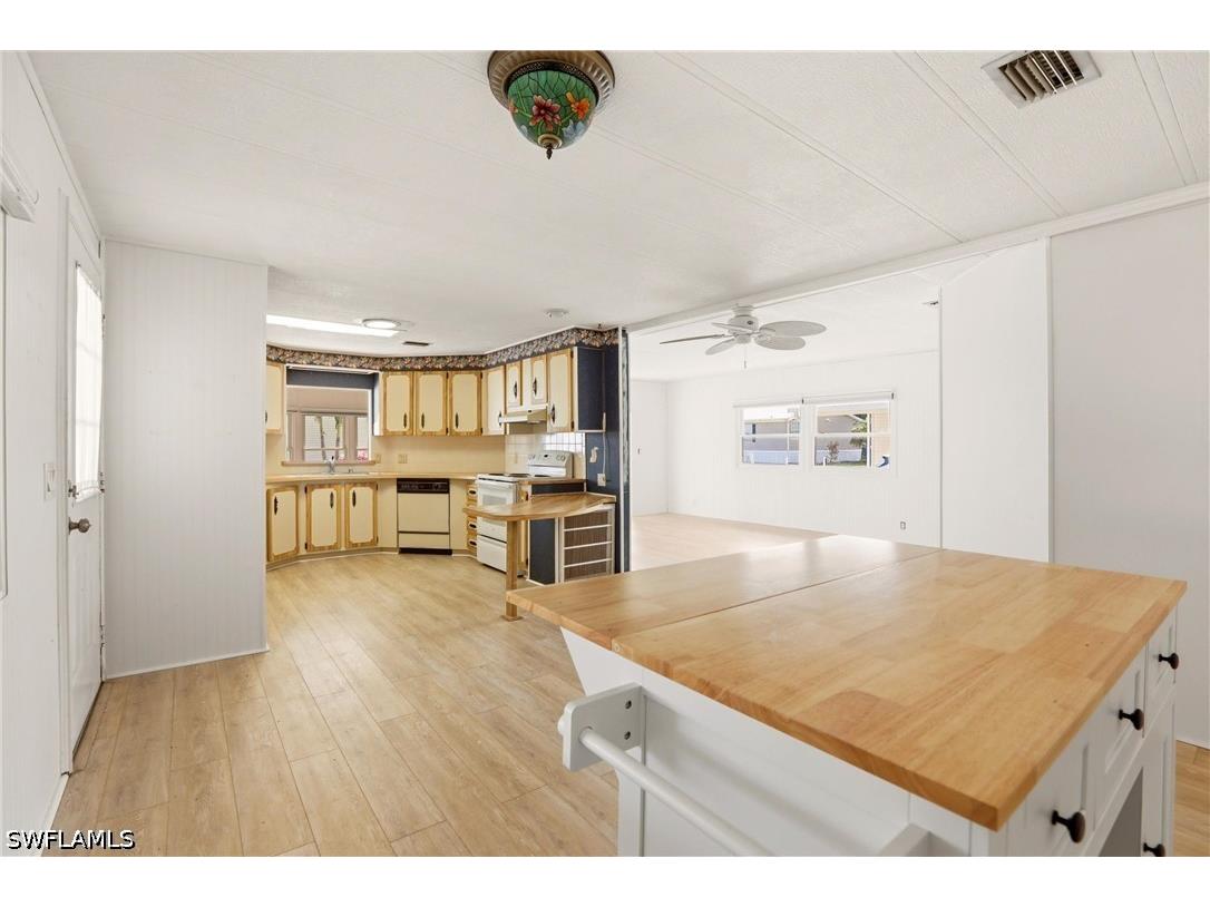 181 W Manatee Loop Punta Gorda FL 33950 226013787 image20