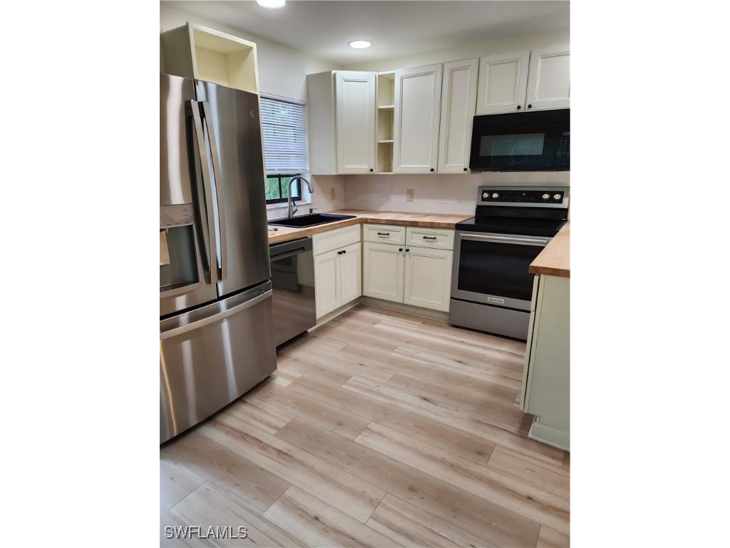 1810 39th Street SW #GH Naples FL 34117 224067492 image1