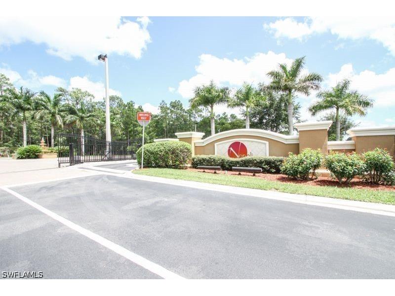 1810 Florida Club Circle #1204 Naples FL 34112 226018666 image34