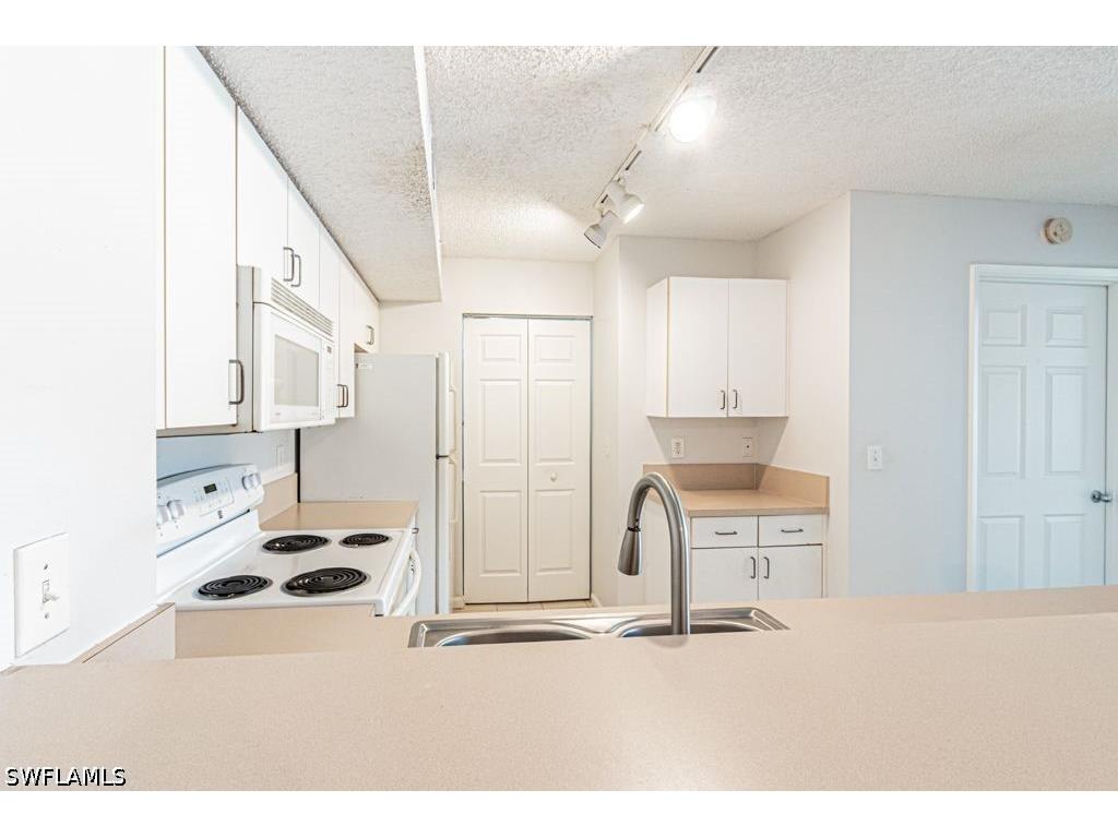 1810 Florida Club Circle #1204 Naples FL 34112 226018666 image6