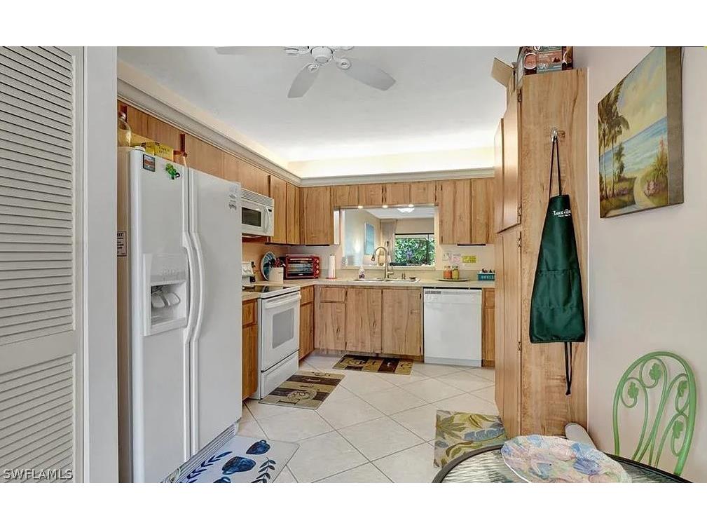 1810 Kings Lake Boulevard #103 Naples FL 34112 226007553 image12