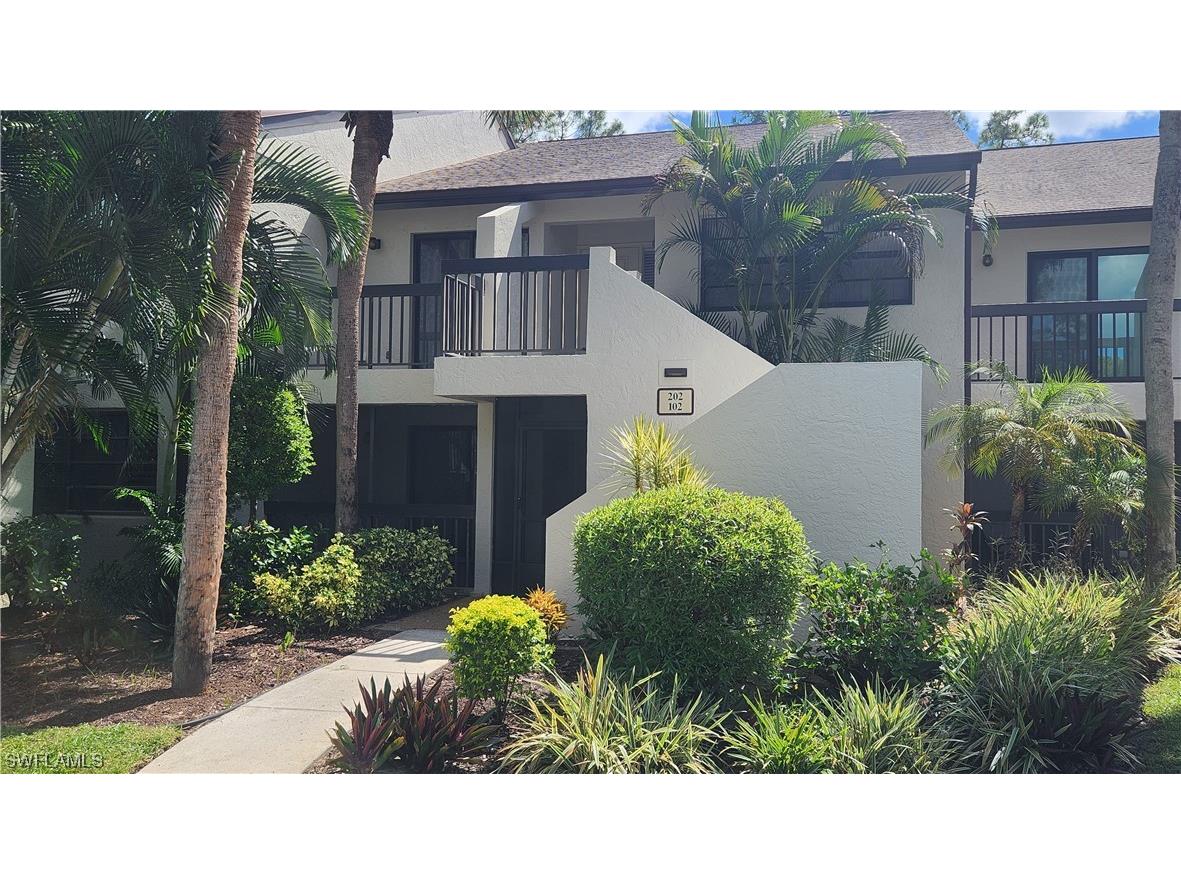 1810 Kings Lake Boulevard #202 Naples FL 34112 224003217 image1