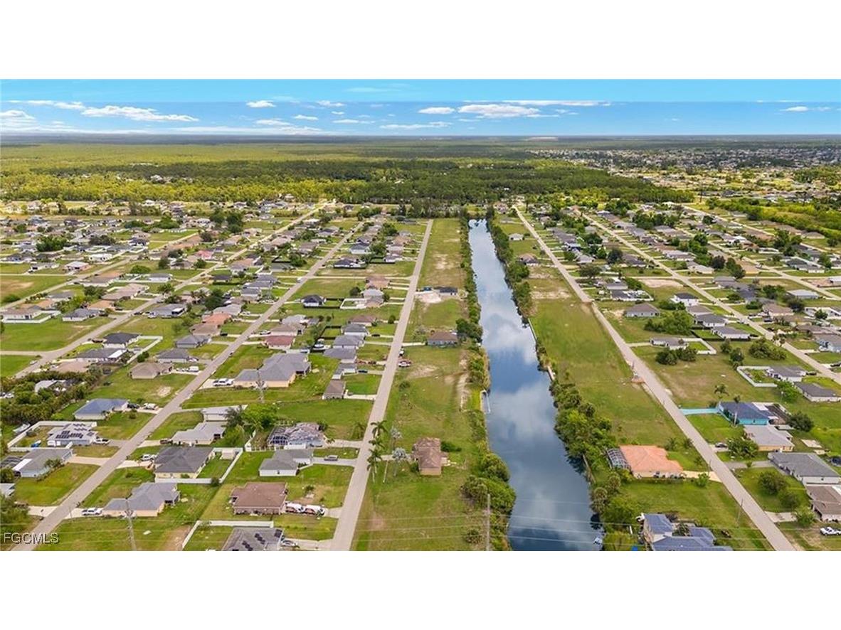 1810 NE 21st Place Cape Coral FL 33909 2025023034 image1