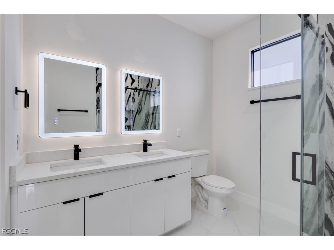 1810 NE 6th Place Cape Coral FL 33909 2026008660 image11
