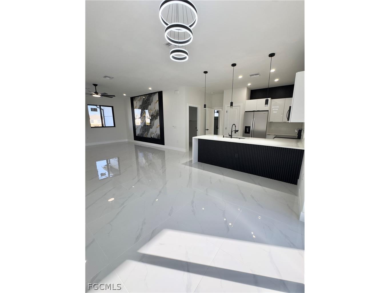 1810 NE 6th Place Cape Coral FL 33909 2026008660 image4