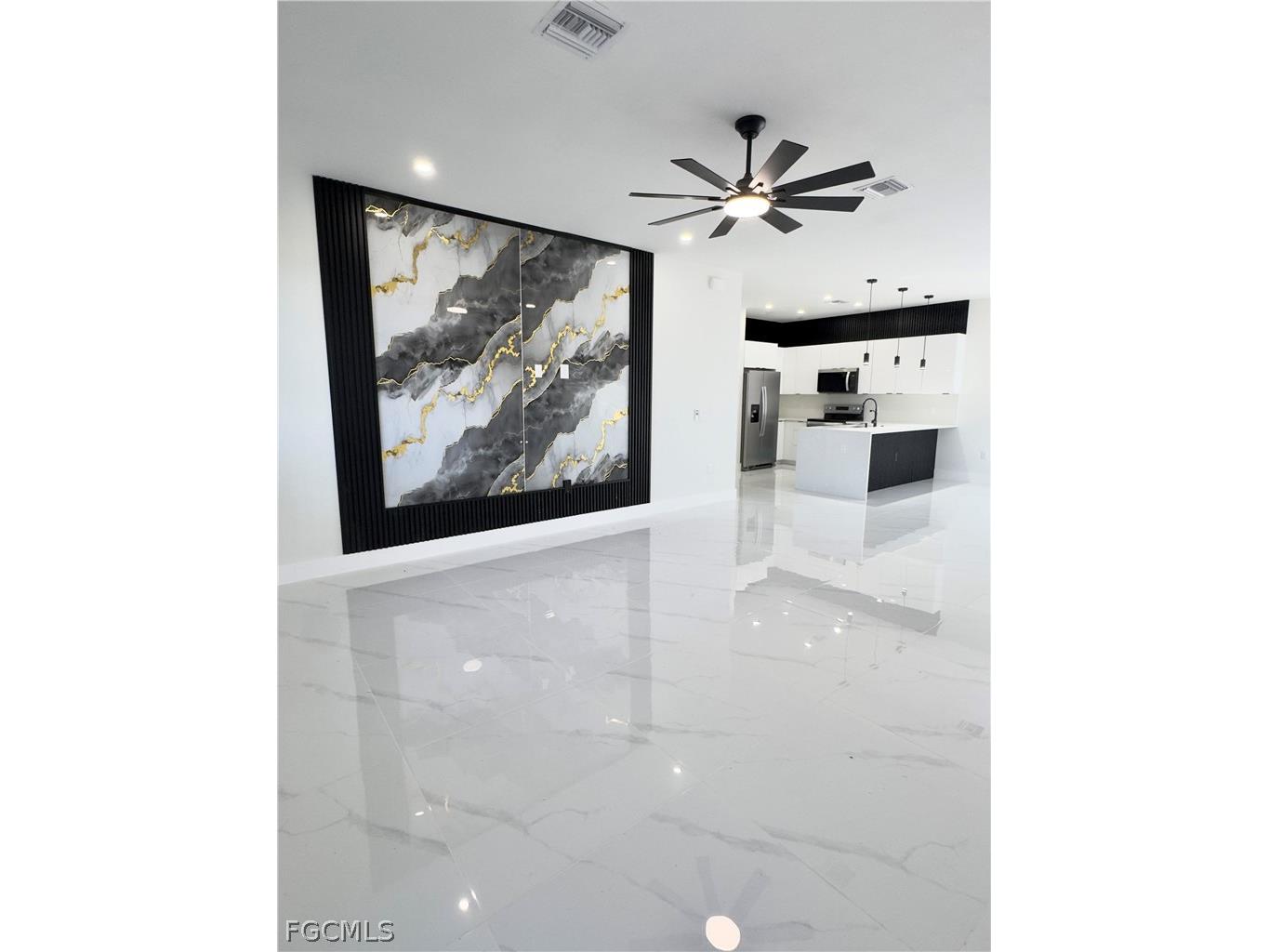 1810 NE 6th Place Cape Coral FL 33909 2026008660 image5