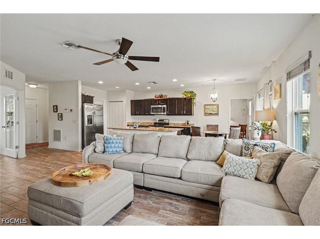 1810 NW 13th Street Cape Coral FL 33993 2026023509 image11