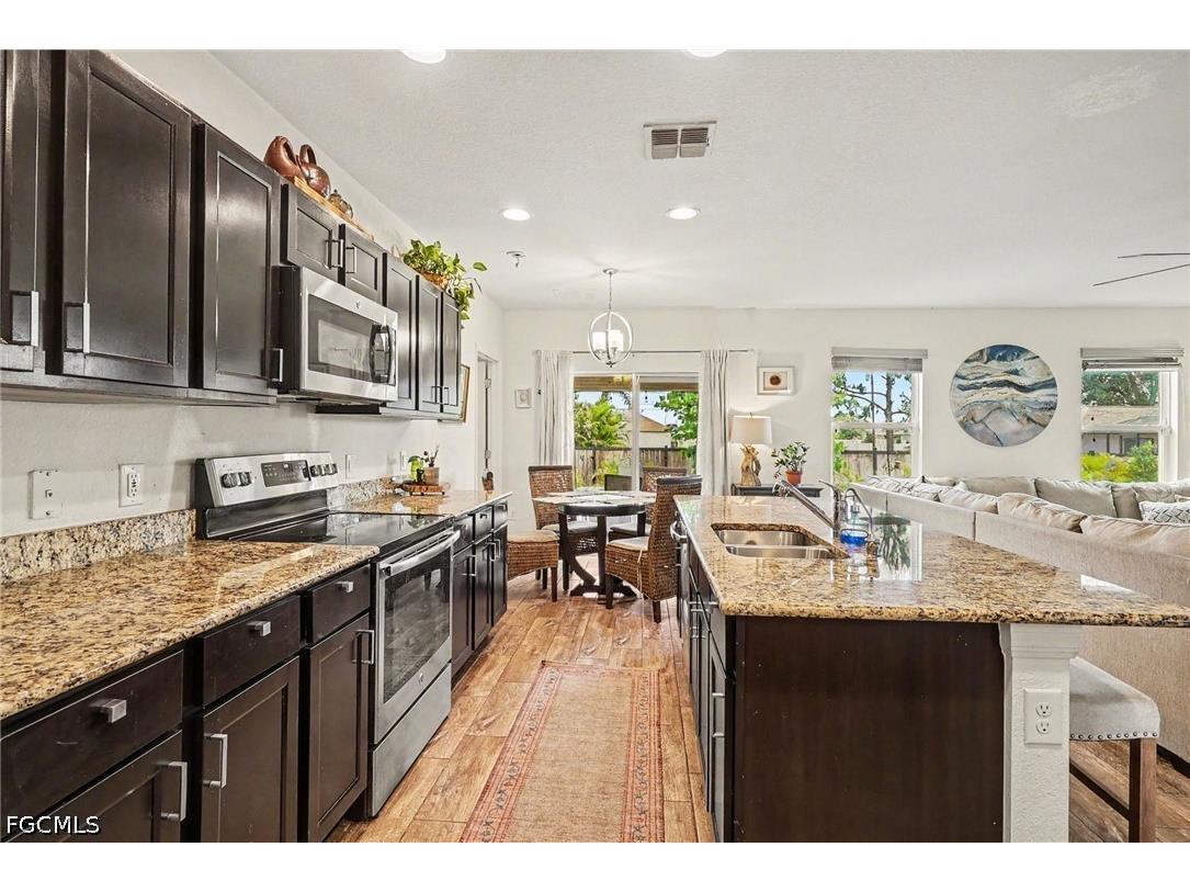 1810 NW 13th Street Cape Coral FL 33993 2026023509 image14