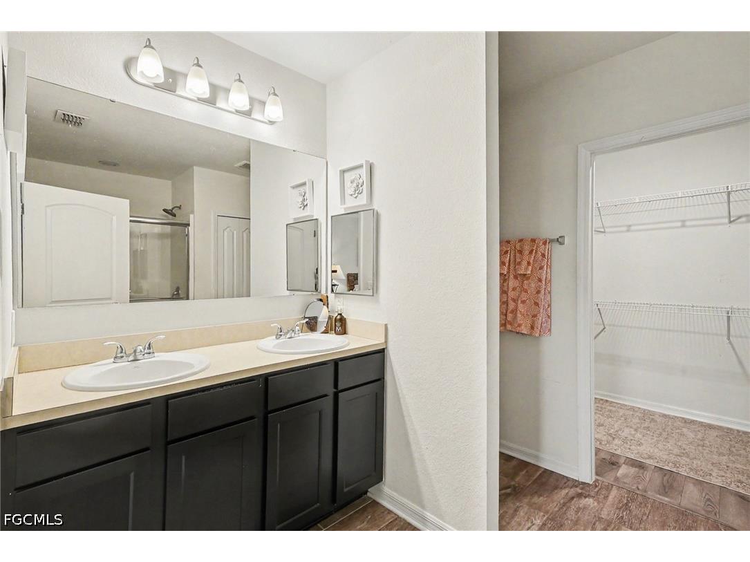 1810 NW 13th Street Cape Coral FL 33993 2026023509 image22
