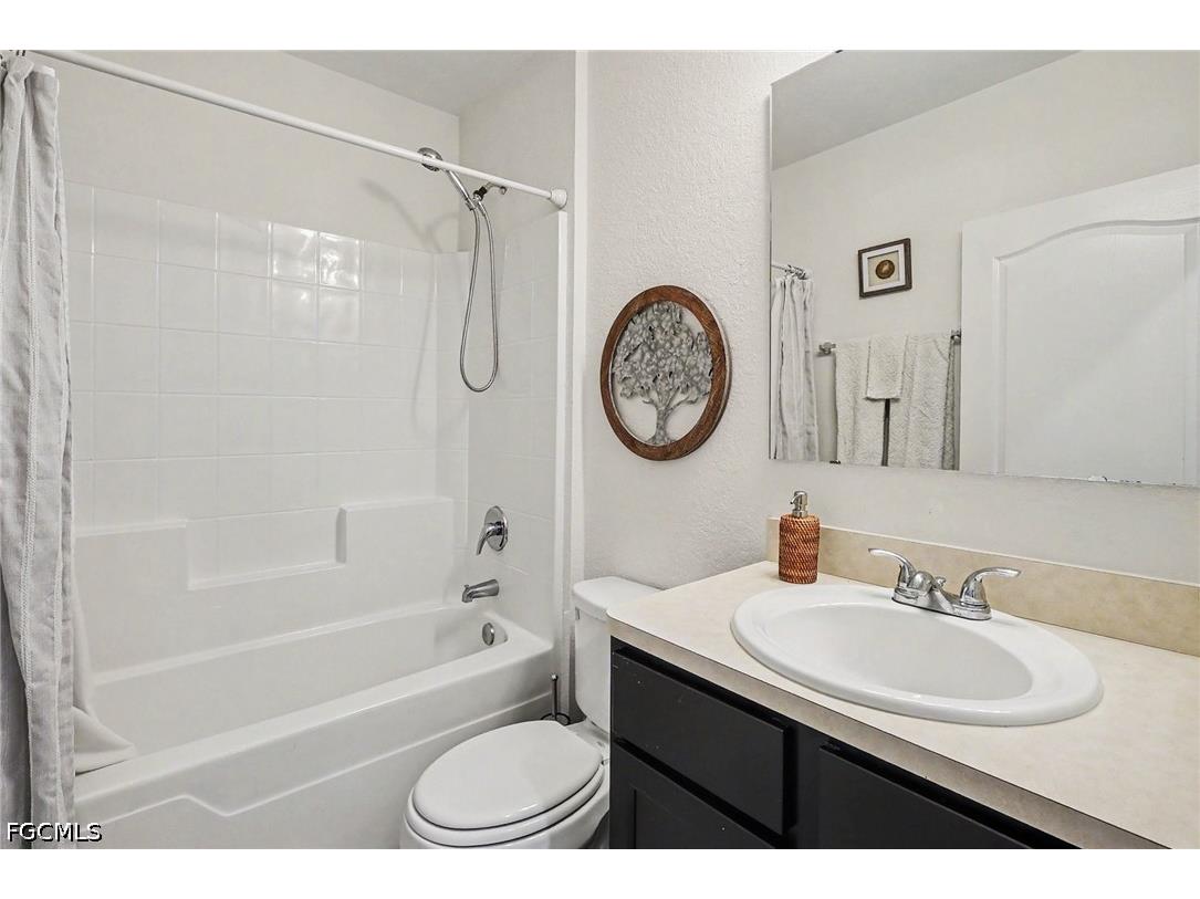 1810 NW 13th Street Cape Coral FL 33993 2026023509 image23
