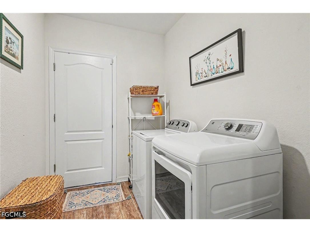 1810 NW 13th Street Cape Coral FL 33993 2026023509 image24