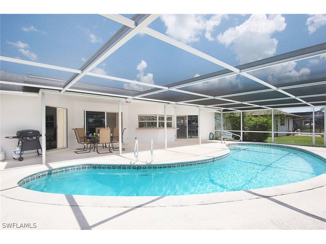 1810 SE 15th Terrace Cape Coral FL 33990 220060510 image1