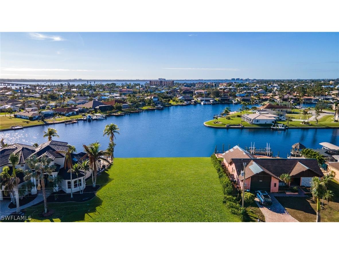 1810 SE 44th Street Cape Coral FL 33904 223000451 image1