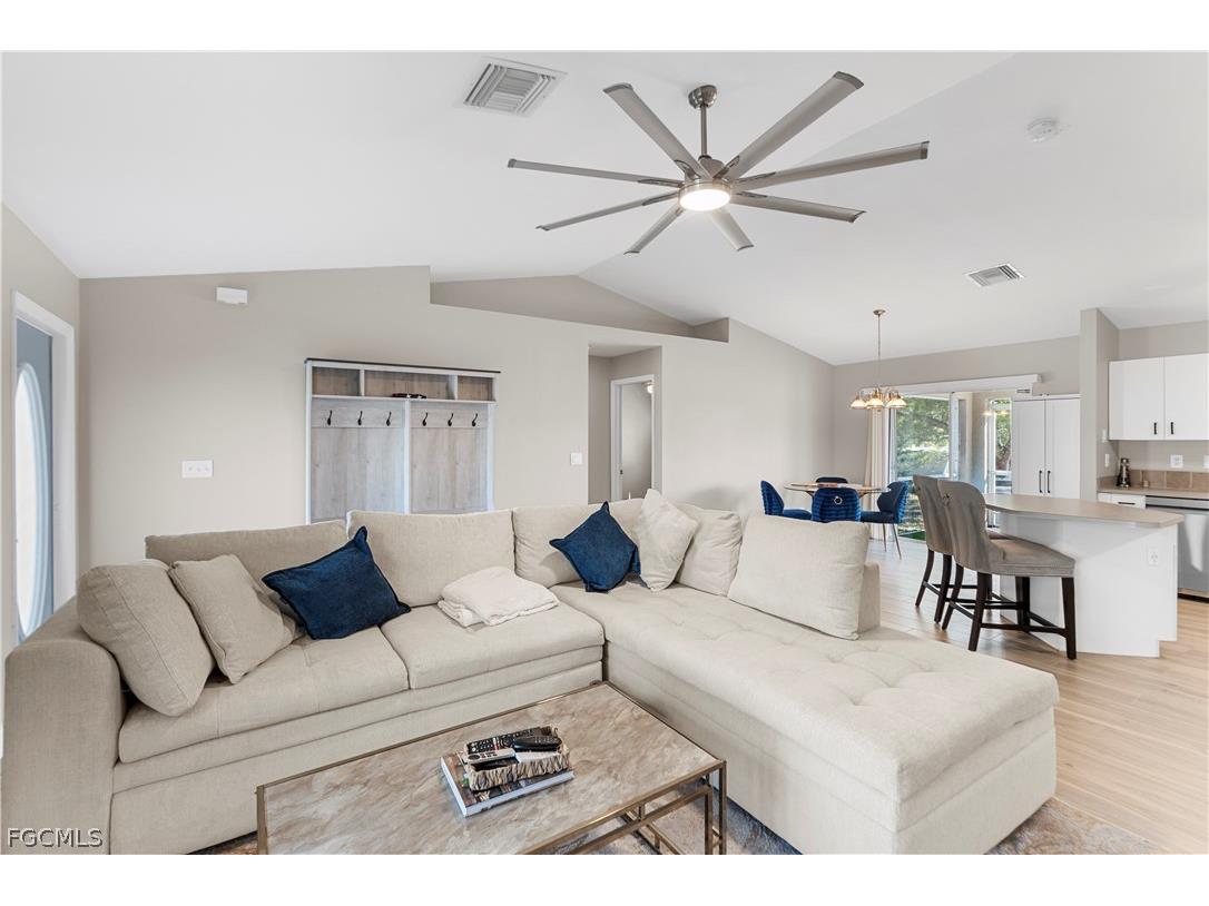 1810 SW 22nd Street Cape Coral FL 33991 2026009600 image12