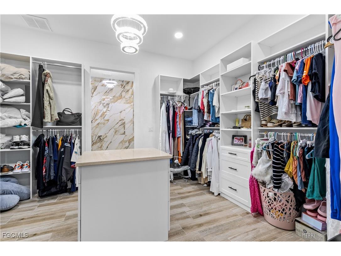 1810 SW 42nd Street Cape Coral FL 33914 2025023770 image19