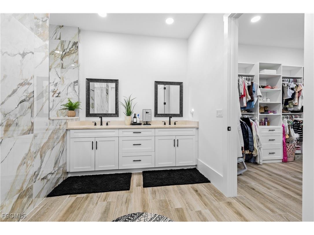 1810 SW 42nd Street Cape Coral FL 33914 2025023770 image22