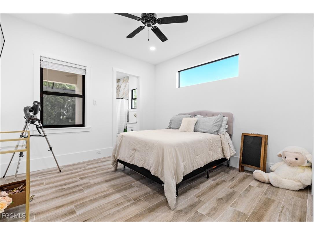 1810 SW 42nd Street Cape Coral FL 33914 2025023770 image26