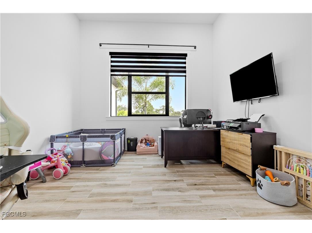 1810 SW 42nd Street Cape Coral FL 33914 2025023770 image29