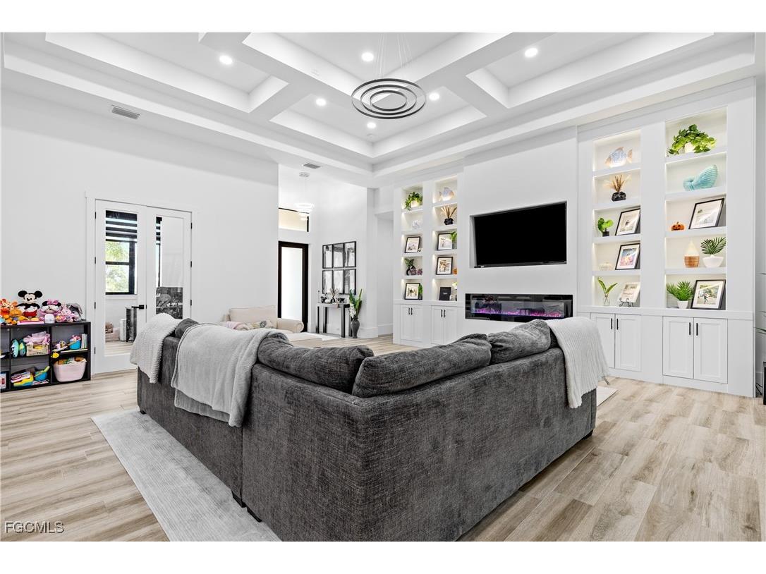 1810 SW 42nd Street Cape Coral FL 33914 2025023770 image6