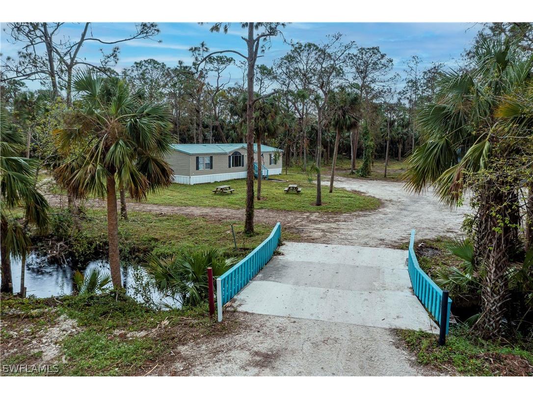 18100 Nalle Road North Fort Myers FL 33917 222072642 image1