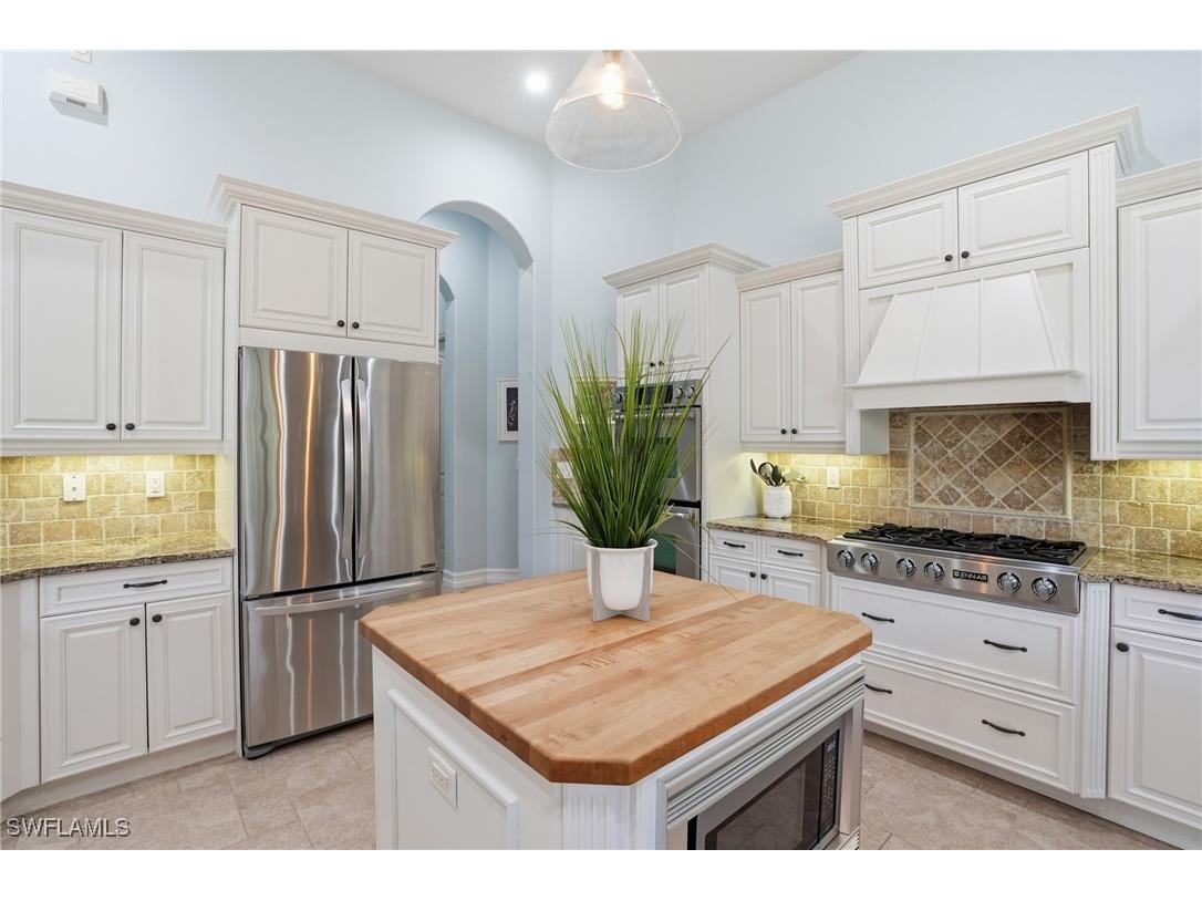 18100 Via Bellamare Lane Miromar Lakes FL 33913 225084038 image11