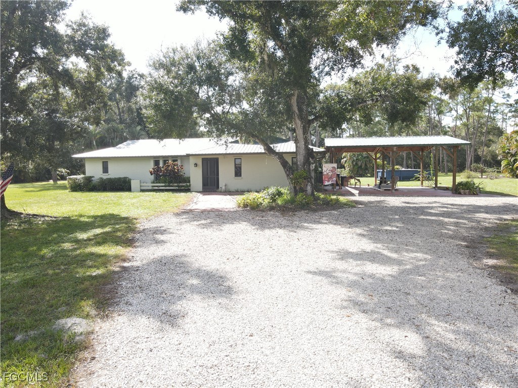 18101 Palm Creek Drive North Fort Myers FL 33917 2025012277 image1