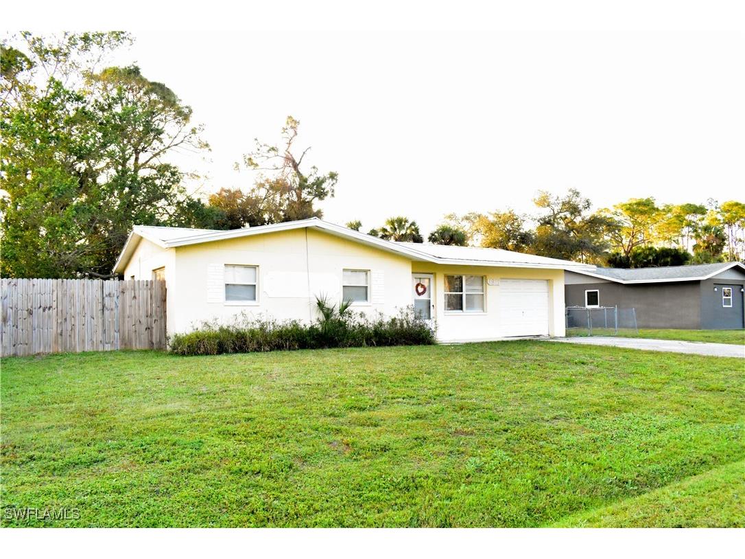 1811 Beachwood Drive North Fort Myers FL 33903 225017091 image1
