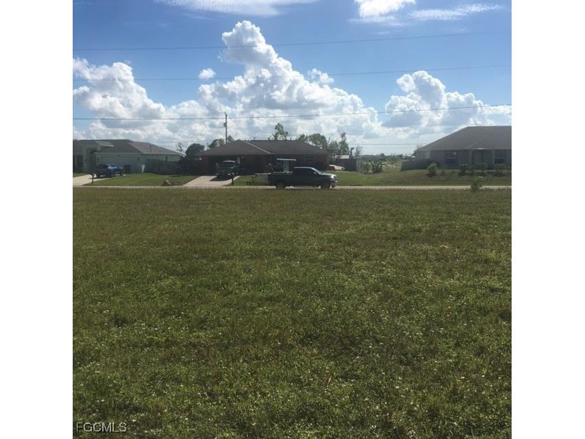 1811 NE 17th Terrace Cape Coral FL 33909 2025021050 image2