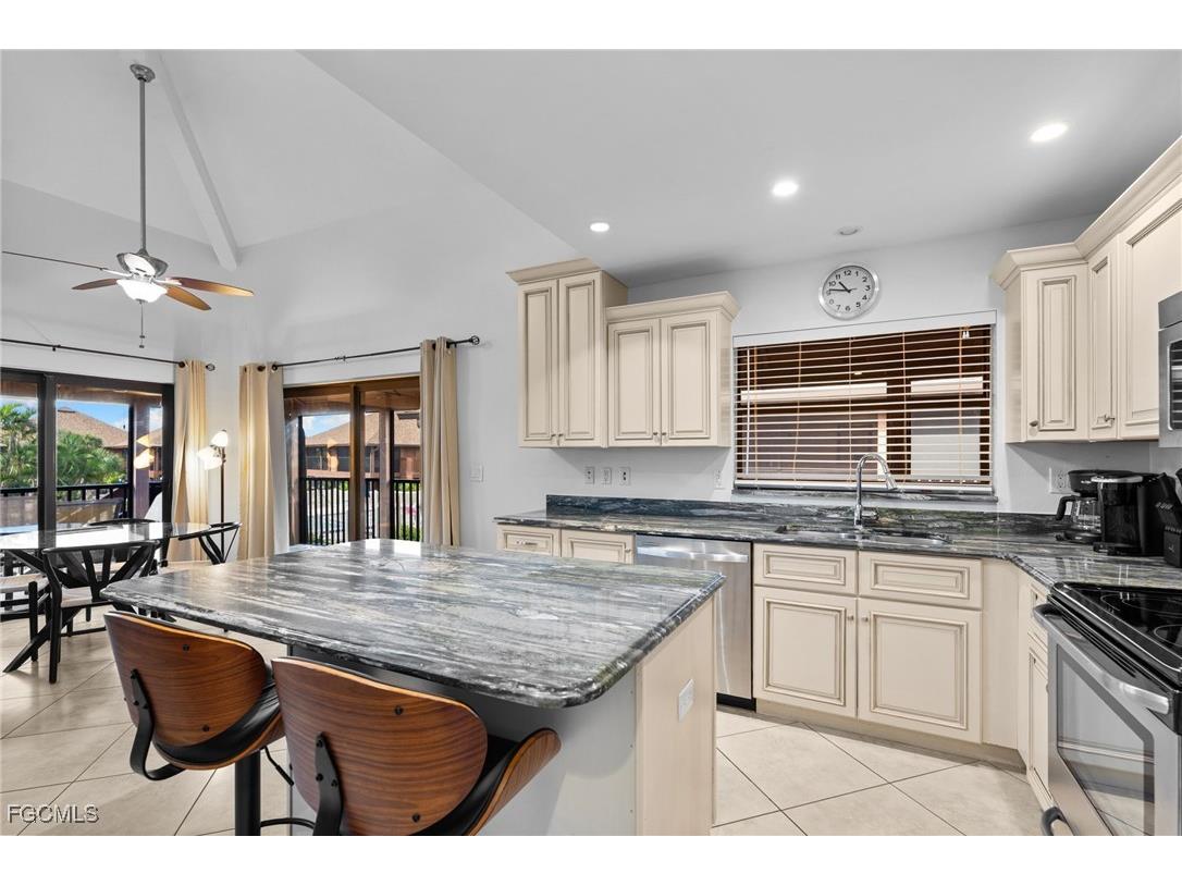 1811 Olde Middle Gulf Drive #14 Sanibel FL 33957 2025007380 image11