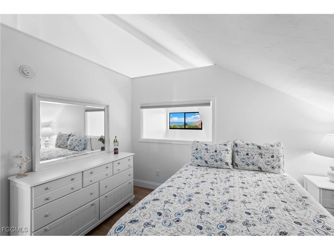 1811 Olde Middle Gulf Drive #14 Sanibel FL 33957 2025007380 image22