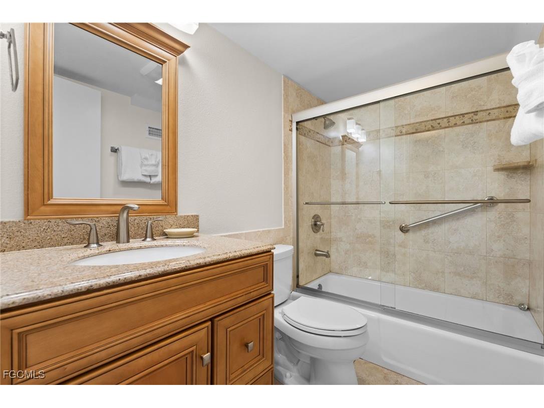 1811 Olde Middle Gulf Drive #14 Sanibel FL 33957 2025007380 image24