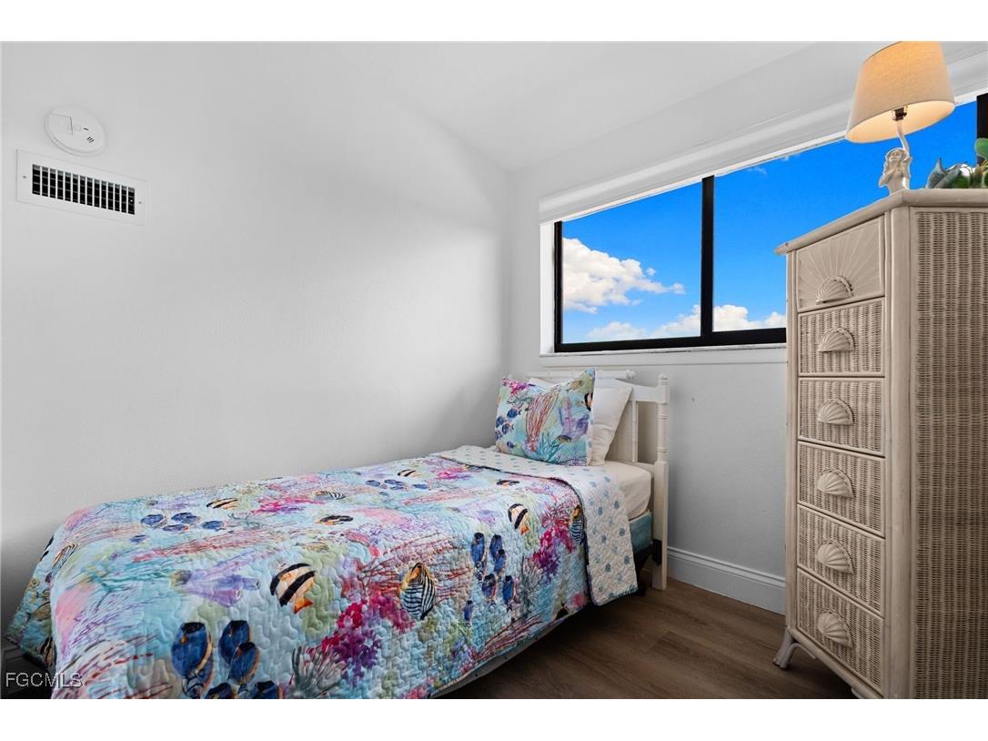 1811 Olde Middle Gulf Drive #14 Sanibel FL 33957 2025007380 image25