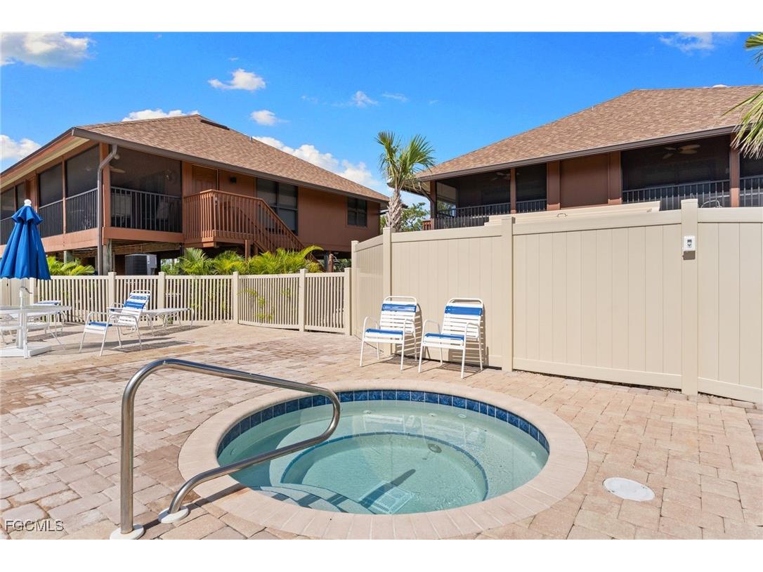 1811 Olde Middle Gulf Drive #14 Sanibel FL 33957 2025007380 image36