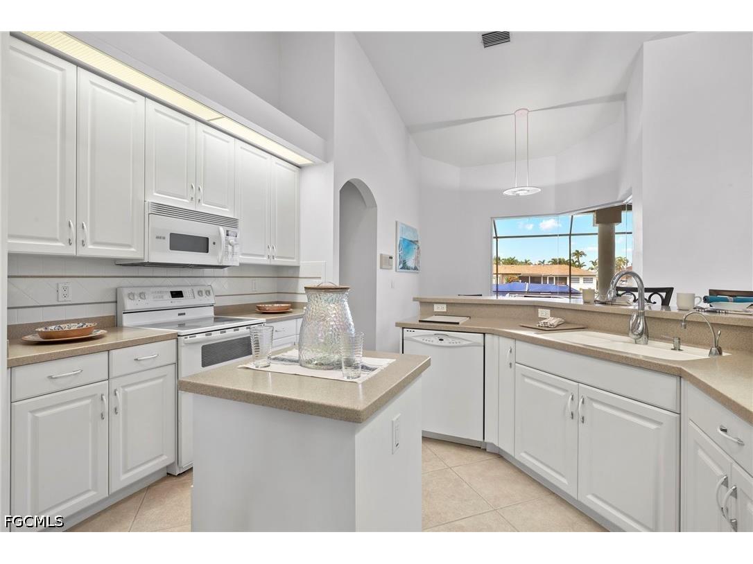 1811 SE 37th Terrace Cape Coral FL 33904 2026027644 image35