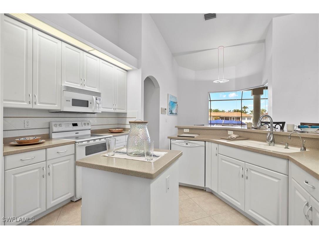 1811 SE 37th Terrace Cape Coral FL 33904 225059786 image35