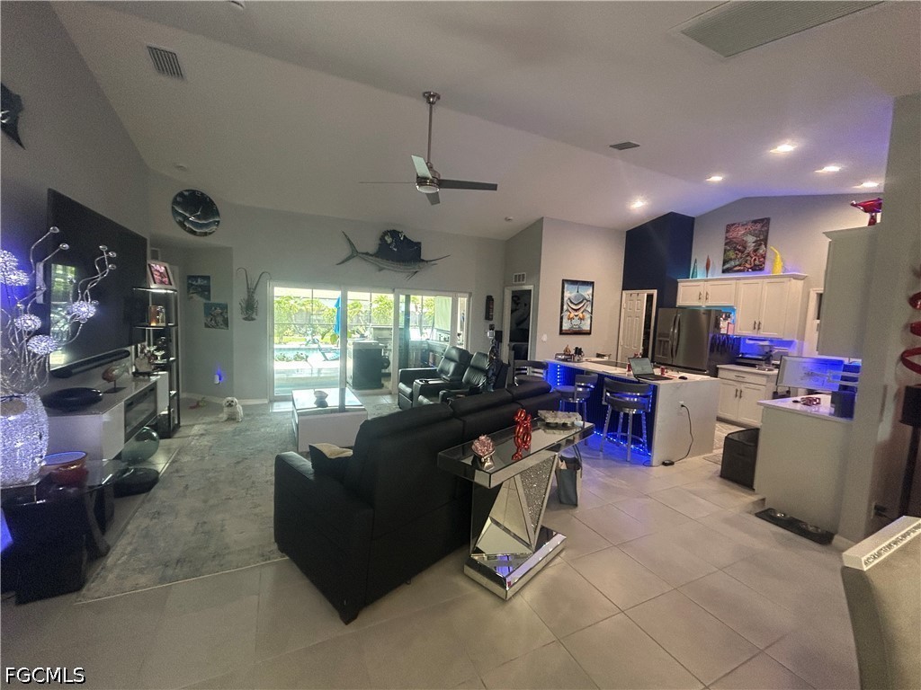 1811 SW 3rd Terrace Cape Coral FL 33991 2026023517 image6