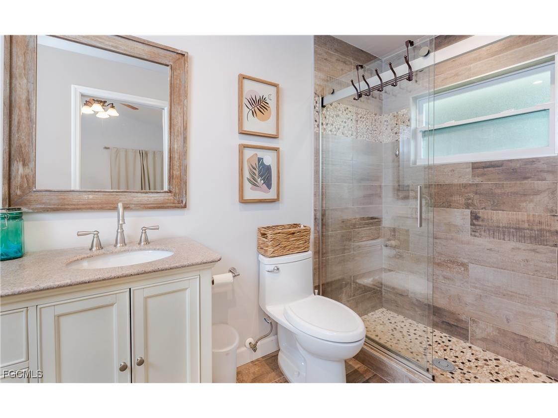 18112 Horseshoe Bay Circle Fort Myers FL 33967 2025024185 image17