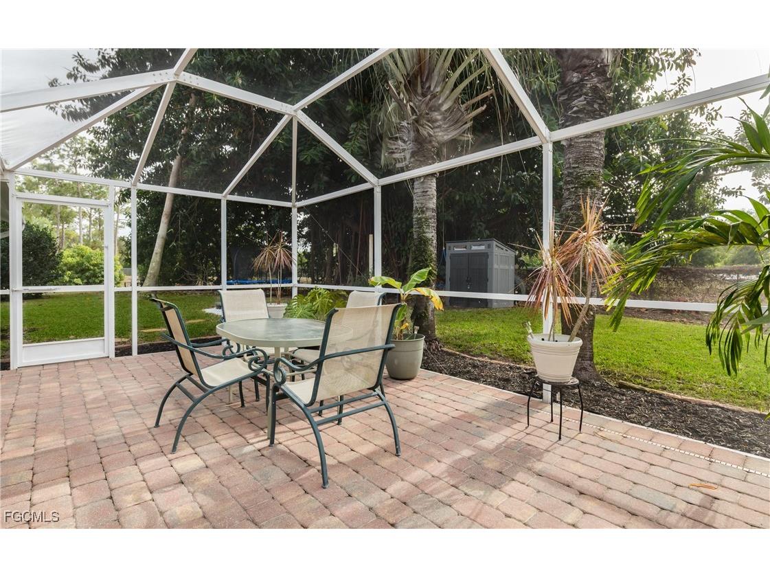 18112 Horseshoe Bay Circle Fort Myers FL 33967 2025024185 image24