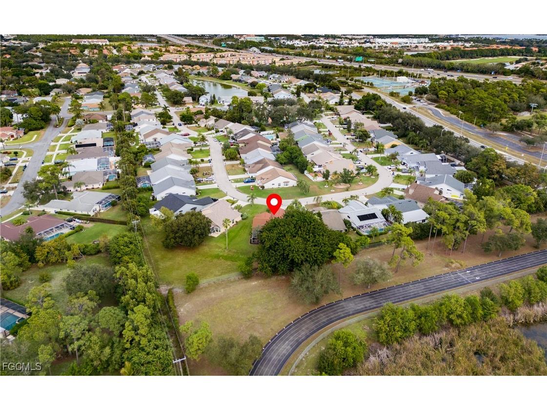 18112 Horseshoe Bay Circle Fort Myers FL 33967 2025024185 image28