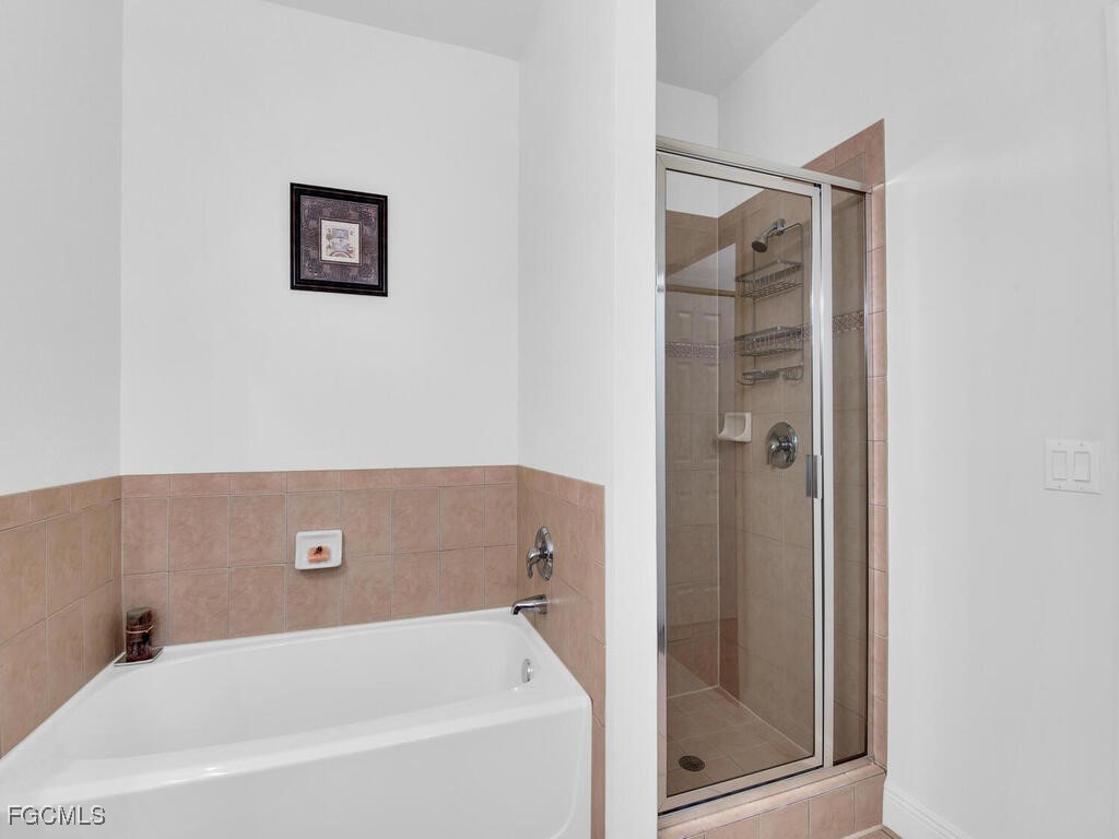 1812 Concordia Lake Circle #1905 Cape Coral FL 33909 2025018319 image15